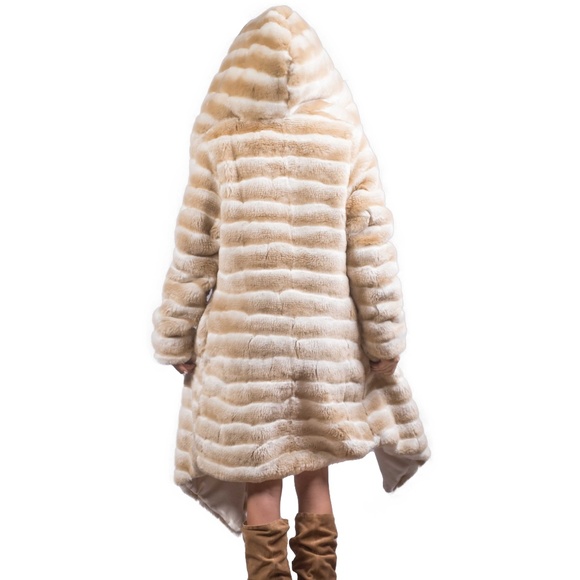 FURROCIOUS FURR Faux Fur festival Coat in Ivory/ Tan Chinchilla for Burning Man - Picture 3 of 7